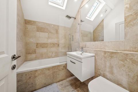 1 bedroom apartment to rent - East Street, Epsom, KT17