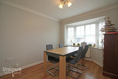 4 bedroom detached house for sale, Newman Grove,  Thornton-Cleveleys, FY5