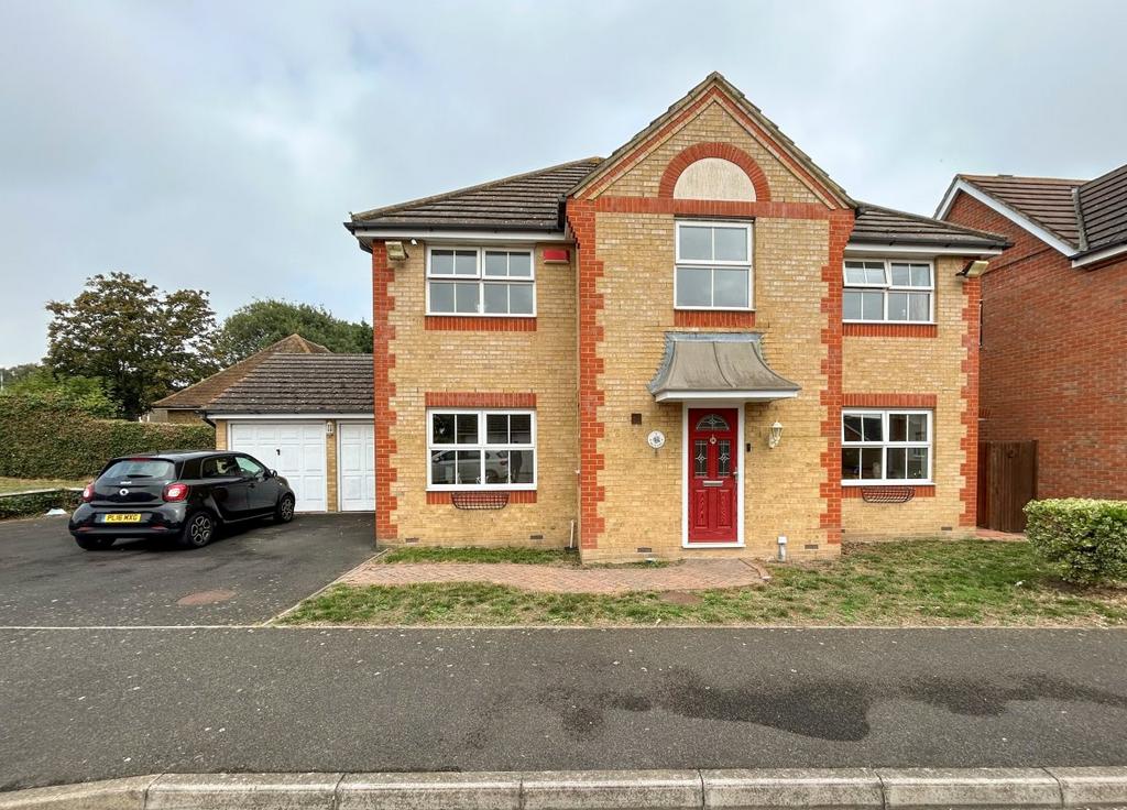 Coleman Drive, Sittingbourne 4 bed detached house for sale £480,000