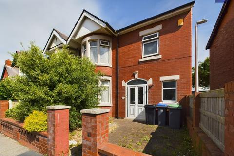 3 bedroom end of terrace house for sale, Leicester Road, Blackpool, FY1