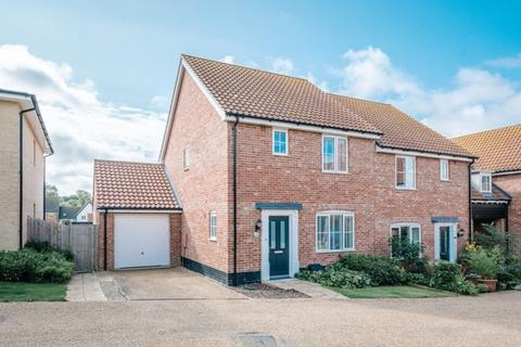 3 bedroom semi-detached house for sale, Beech Road, Saxmundham