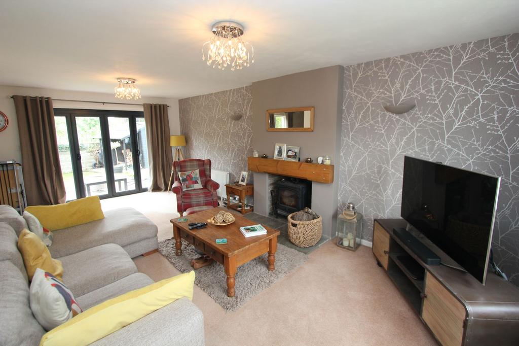 Windmill Close, Llantwit Major, CF61 4 bed detached house for sale £