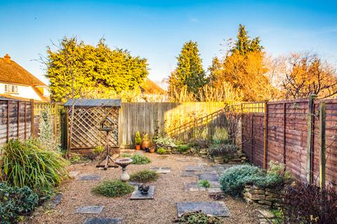 2 Marsh Place, Pangbourne, Reading, RG8 7GA