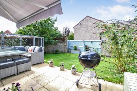7 The Brook, Purton, Swindon, SN5 4GB