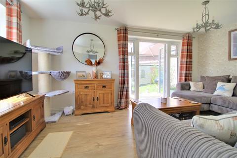 7 The Brook, Purton, Swindon, SN5 4GB