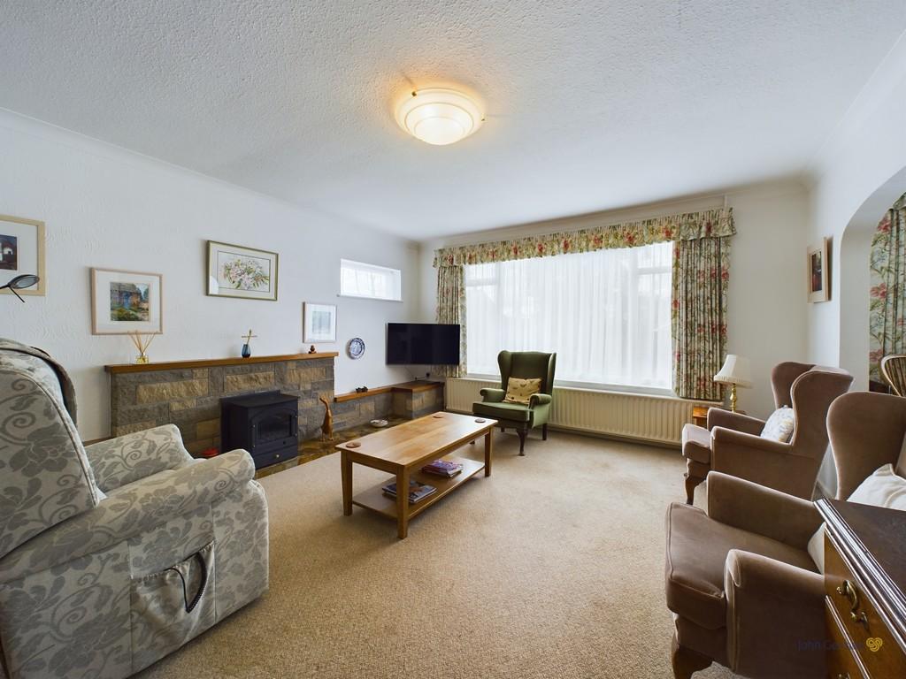 Auchinleck Drive, Lichfield 3 bed detached bungalow for sale £515,000