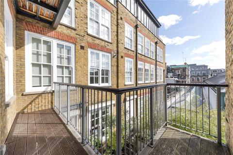 2 bedroom flat for sale, Wellington Street, London