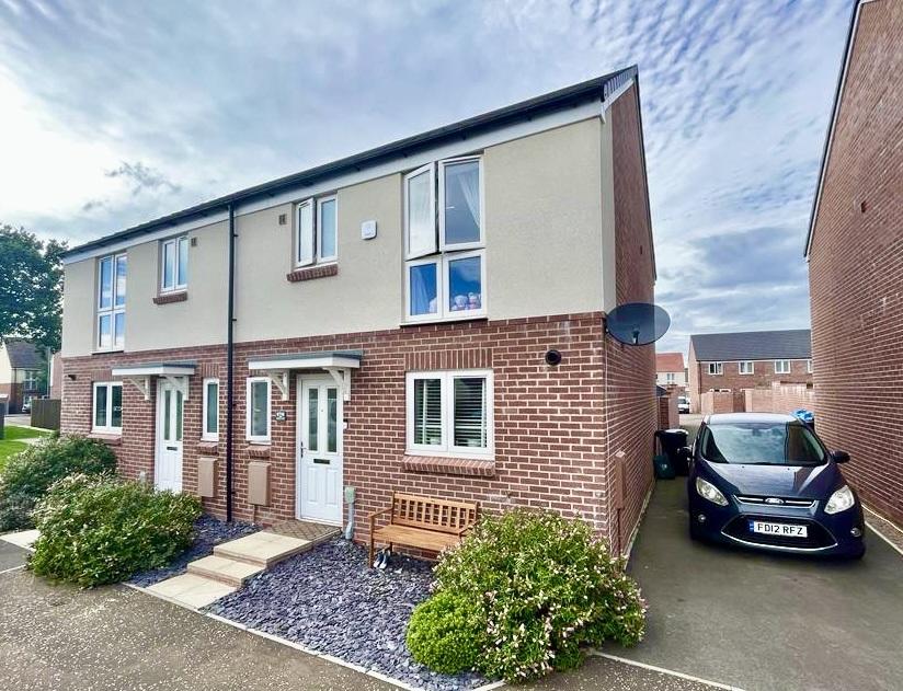 Linnett Court, Lydney, Gl15 5 JY