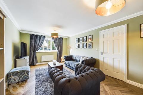 4 bedroom detached house for sale - Ellough Road, Beccles