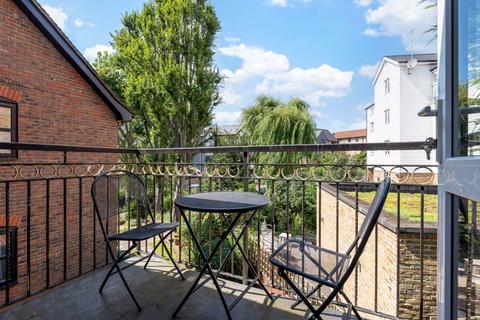 2 bedroom apartment for sale, Clarendon Mews, Bexley