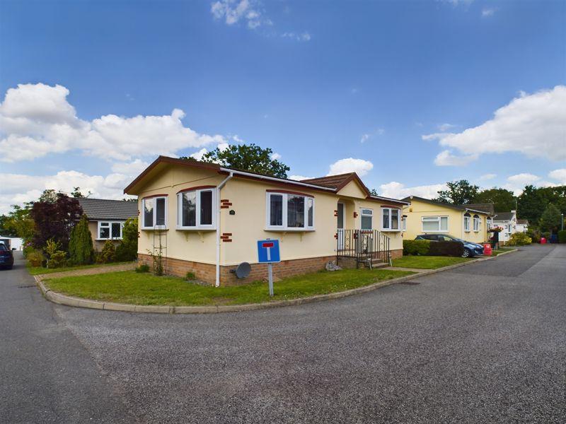 Shepherds Grove Park, Stanton 2 bed property £130,000