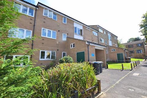 1 bedroom apartment to rent, Hillside Road, Bromley