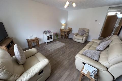 2 bedroom detached bungalow for sale, Traeth Melyn, Conwy