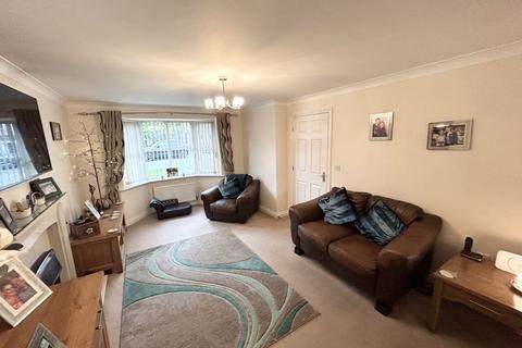 11 Cwrt Llewelyn, Conwy, LL32 8EF