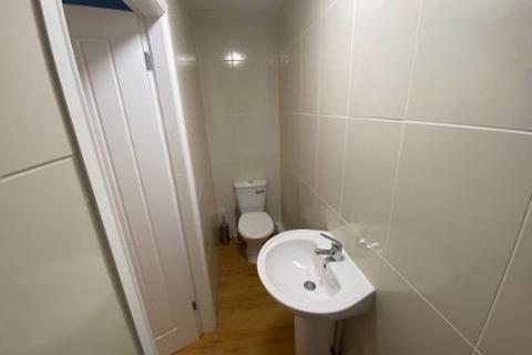 undefined, 8 Bed Student House Share, L17 - Available Next Academic Year 2026/2027