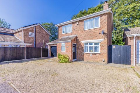 3 bedroom detached house for sale - South Hill Close, Norwich