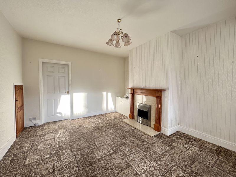 Dinsdale Avenue, Wallsend 2 bed semidetached house for sale £120,000