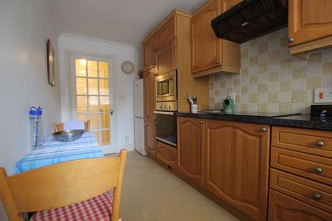 2 bedroom flat for sale, Fitzmaurice Place, Bradford on Avon BA15
