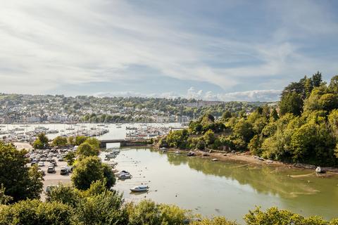 Lower Ivydale Brixham Road, Kingswear, Dartmouth, TQ6 0BA