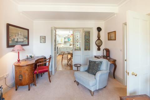 Lower Ivydale Brixham Road, Kingswear, Dartmouth, TQ6 0BA
