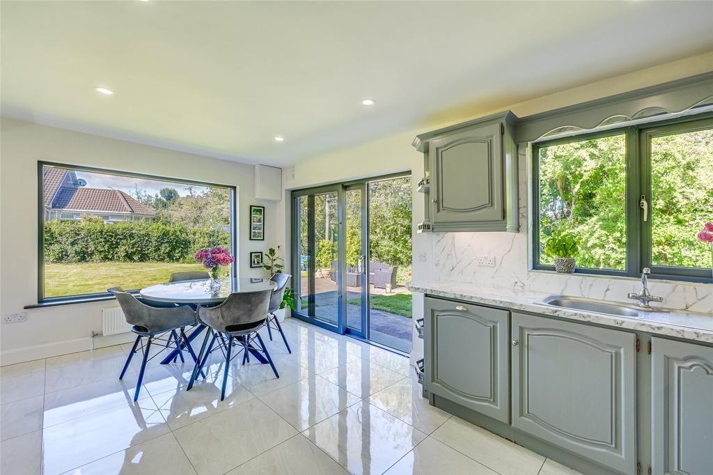 Bloomingdale, Passage West, Cork 4 bed detached house £317,959* (€375,000)