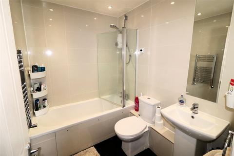 70 Sandpiper Drive, Erith, DA8 2NY