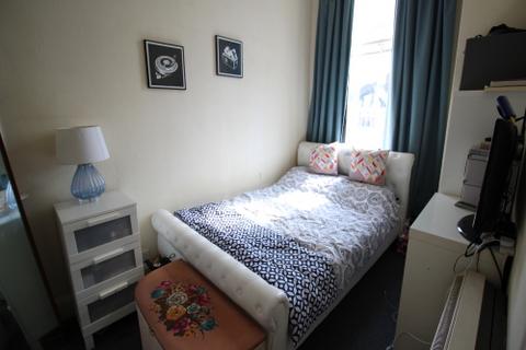 2 bedroom flat to rent, Heath Terrace, Leamington Spa