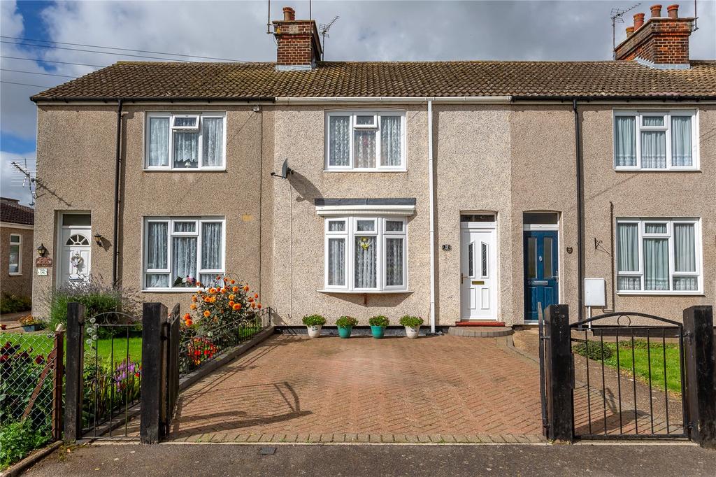 Luton Road, Toddington, Bedfordshire, LU5 2 bed terraced house £285,000