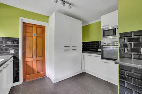 5 bedroom semi-detached house for sale, Berryscroft Road, Staines-upon-Thames, TW18
