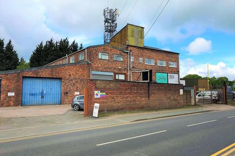 Industrial unit to rent, Mezzanine at Station Yard, Station Road, Elworth, Sandbach, Cheshire, CW11 3JG