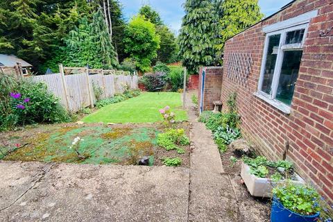 154 Coppice Drive, Northampton, NN3 6NG
