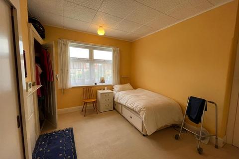 34 Elmfield Road, London, E4 7HU