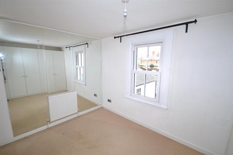 22 Providence, Burnham-on-crouch, CM0 8JU