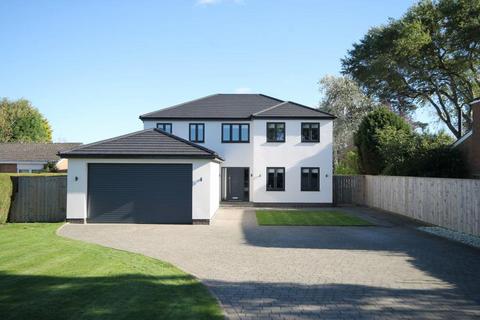 5 bedroom detached house for sale - Willow Place, Darras Hall, Newcastle upon Tyne, Northumberland