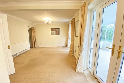 4 Ashdale Close, Formby, Liverpool, L37 2LG