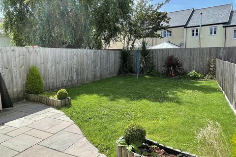 9b Carnsmerry, Bugle, St Austell, PL26 8PX