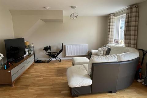 9b Carnsmerry, Bugle, St Austell, PL26 8PX