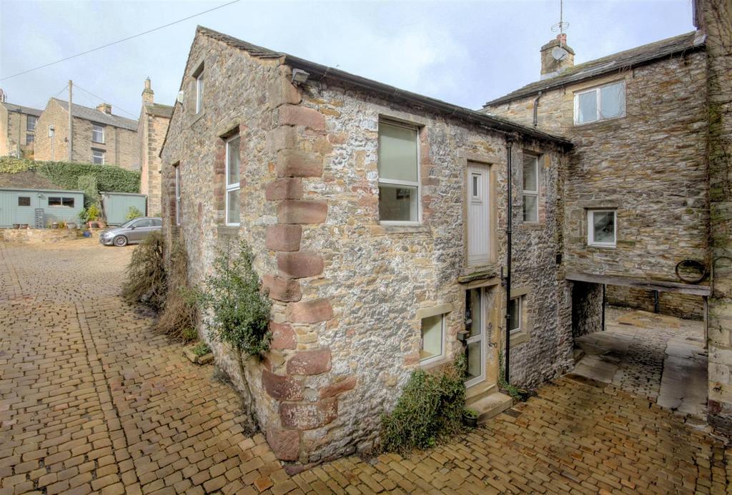 Royal Oak Yard, Skipton Office to rent £604 pcm (£139 pw)
