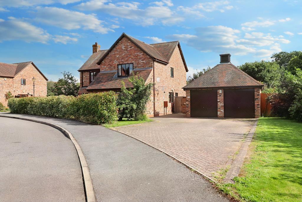 The Wardens, Kenilworth 4 bed detached house £795,500