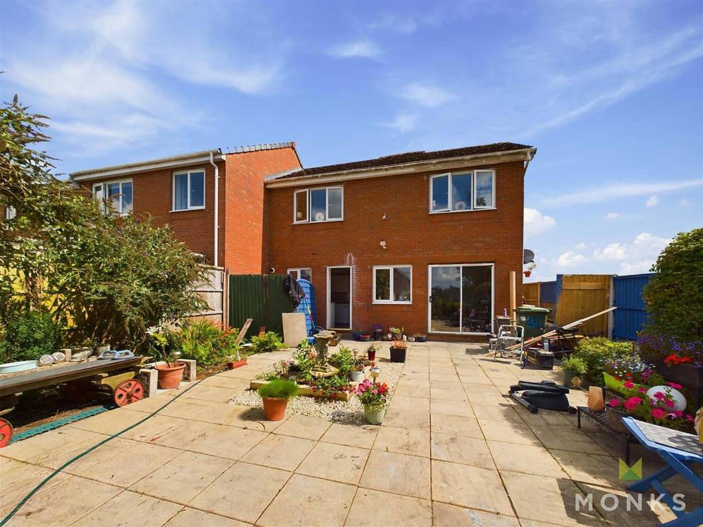 Harris Croft, Wem, Shrewsbury 3 bed house for sale £195,000