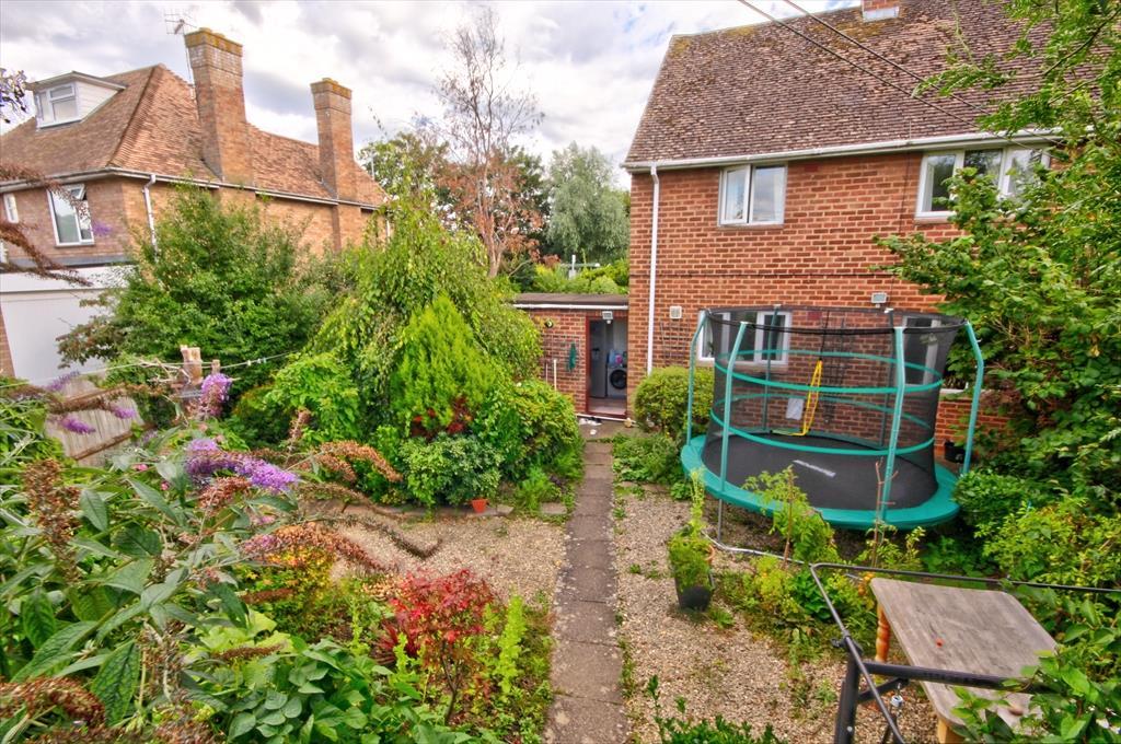 Garden 2.jpg