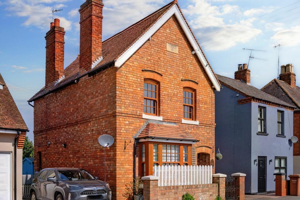 The Cross, Offenham, Evesham 3 bed house for sale £350,000