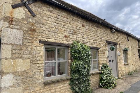 3 bedroom cottage to rent - Wakerley Road, Harringworth, Corby