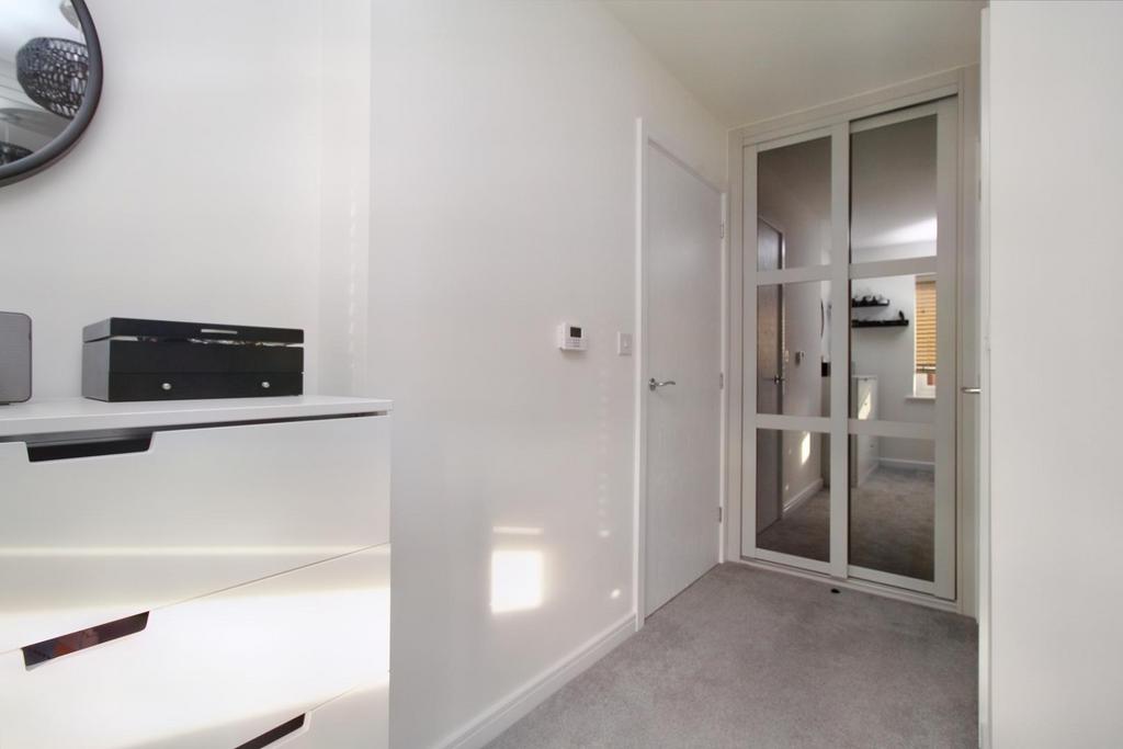Bedroom 1 Image 2