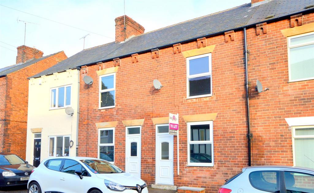 Peveril Road, Eckington, S21 3 bed terraced house to rent £750 pcm (£