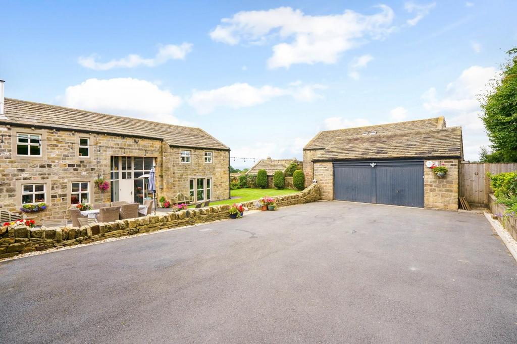 The Old Barn Grange Farm, Carlton Lane, Guiseley 4 bed barn conversion