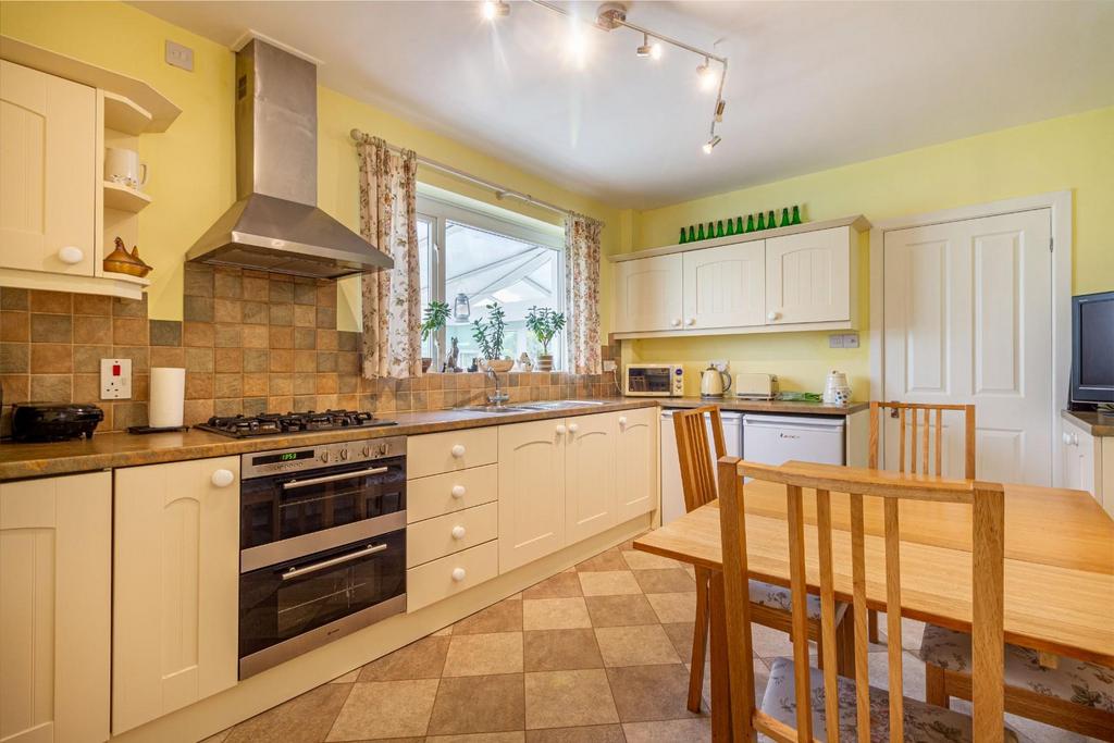 Meriden Avenue, Stourbridge 3 bed detached bungalow for sale £449,950