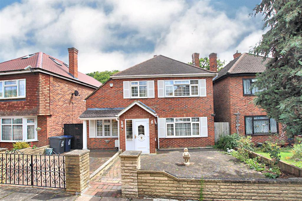 St. Marys Avenue Central, Norwood Green UB2 4 bed detached house for