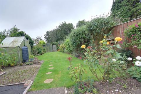 31 White Gap Road, Little Weighton, Cottingham, HU20 3XE