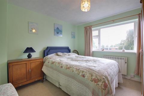 31 White Gap Road, Little Weighton, Cottingham, HU20 3XE